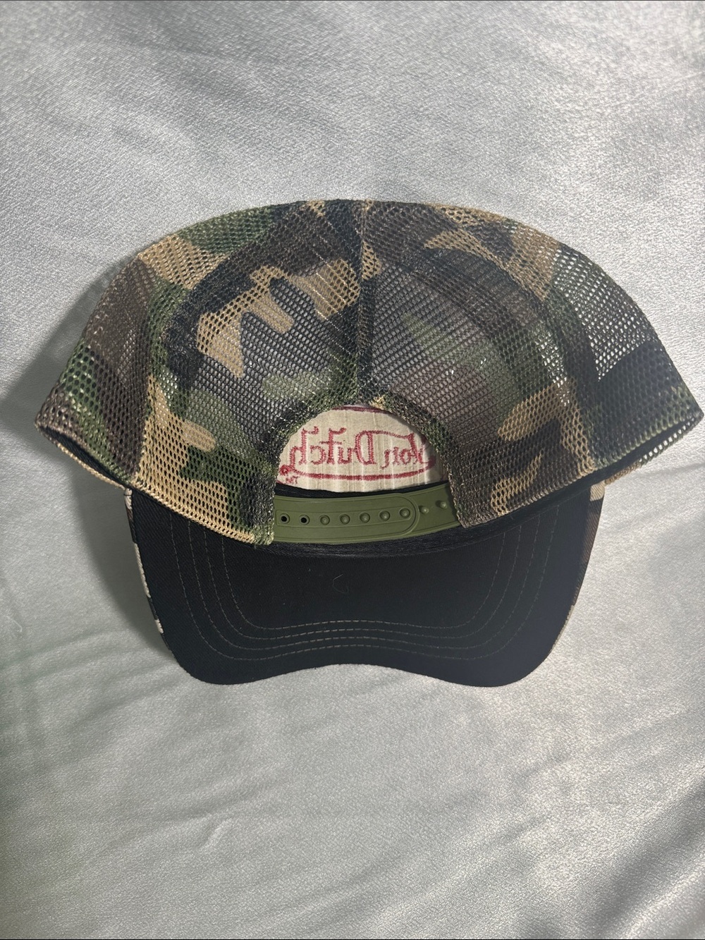 Von Dutch Camouflage Trucker Hat with Red Logo Patch🔥New! - Picture 3 of 3